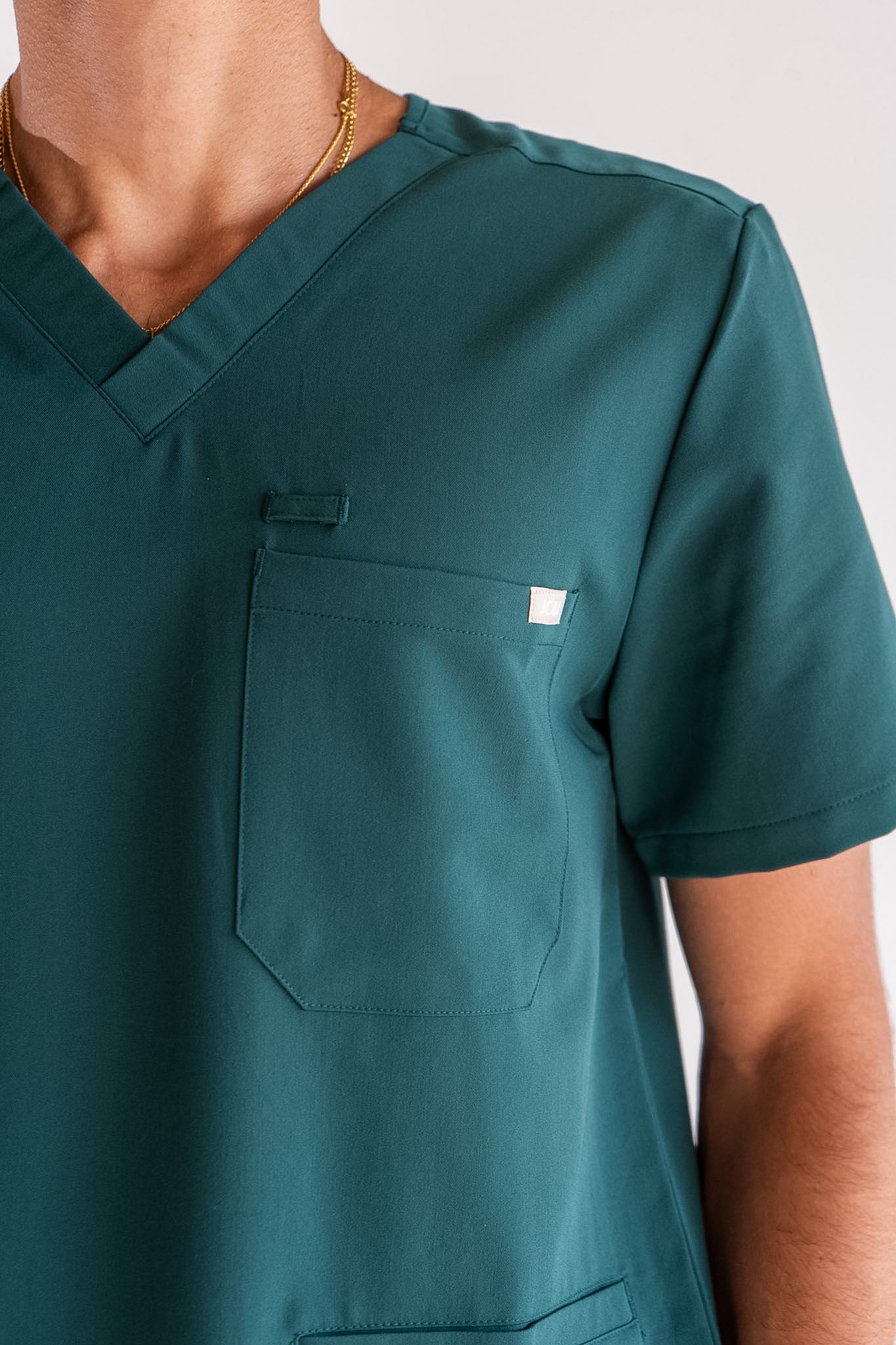 James Scrub Top - Pine