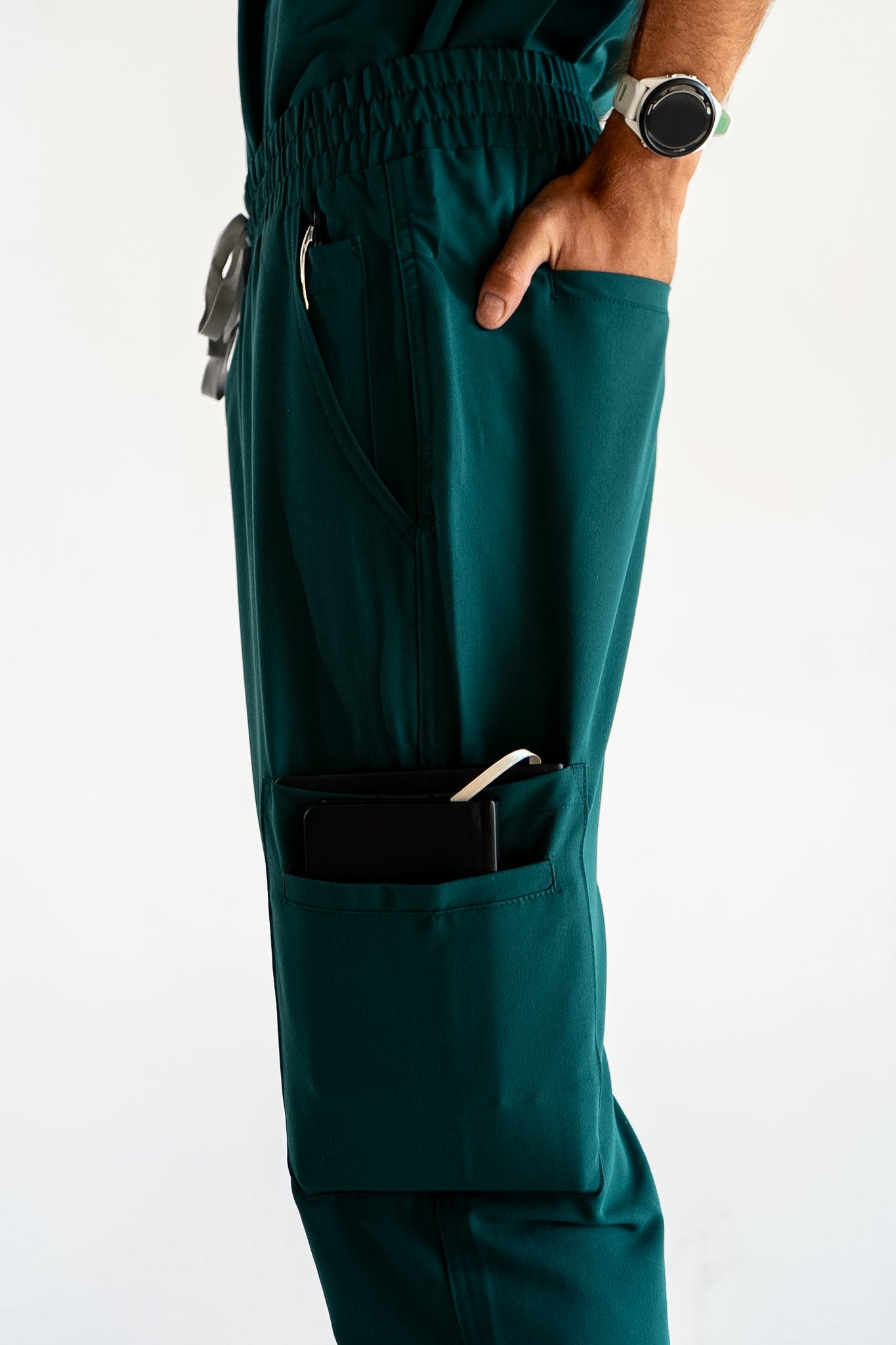 Luca Straight Scrub Pants - Pine
