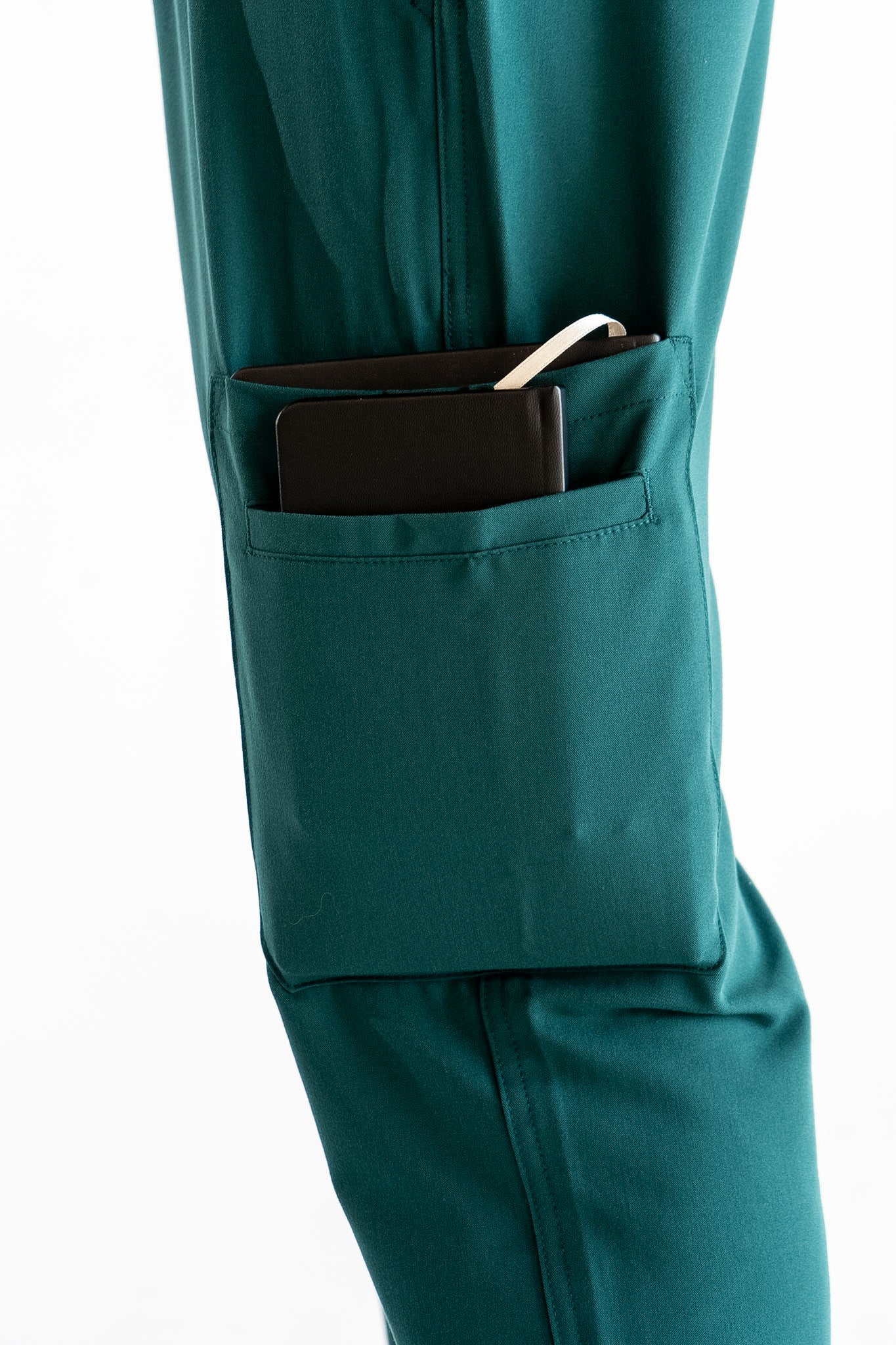 Luca Straight Scrub Pants - Pine