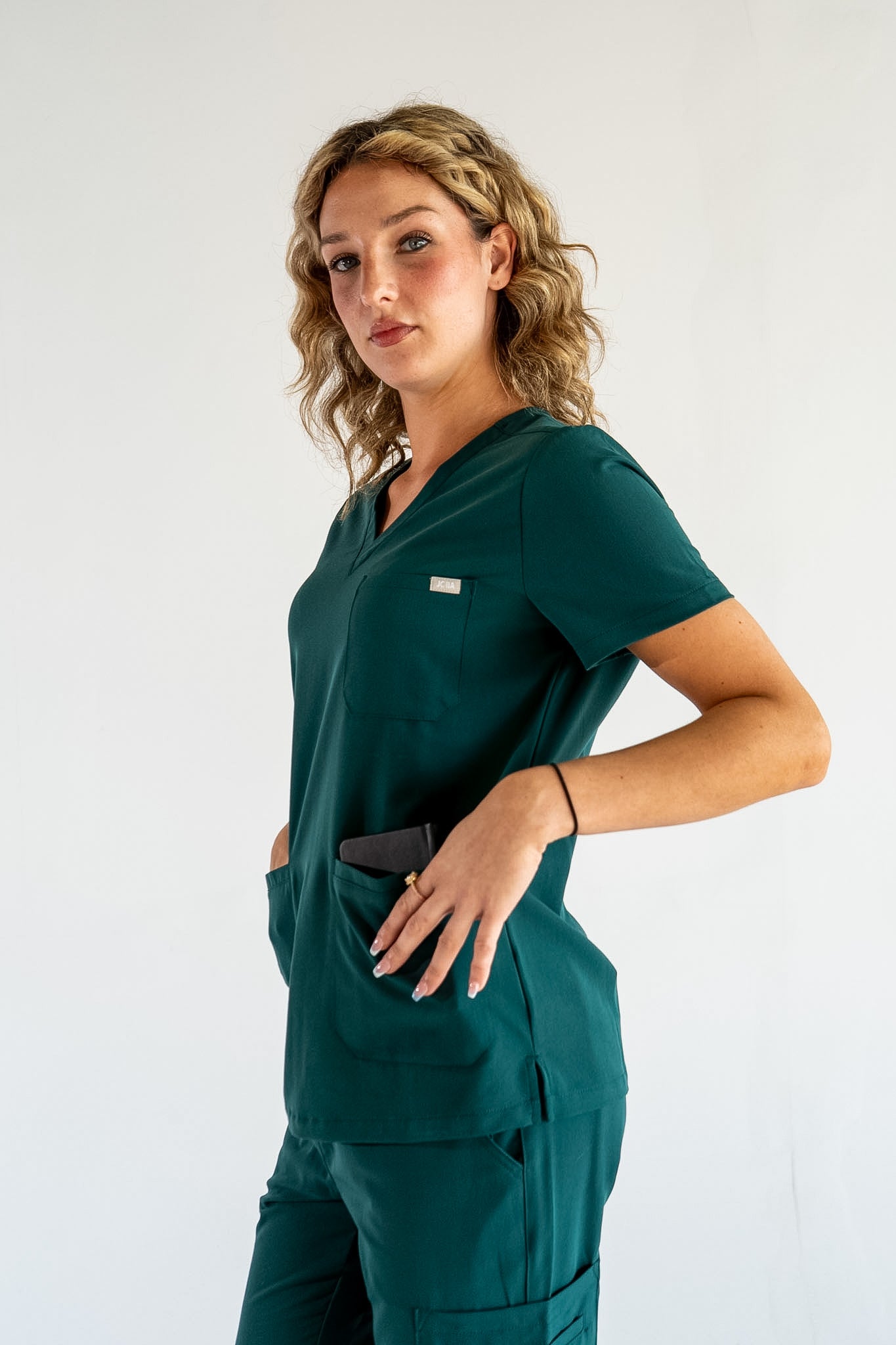 Victoria Scrub Top - Pine