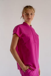 Haut d'uniforme médical Ophelia à manches courtes – Fuchsia