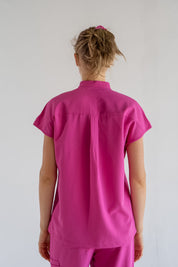 Haut d'uniforme médical Ophelia à manches courtes – Fuchsia