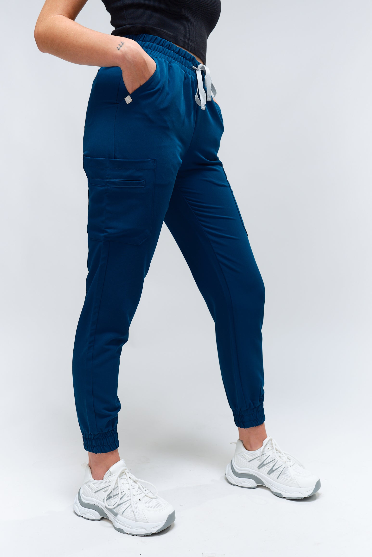 Pantalon de gommage Anastasia Jogger - Bleu Abysse
