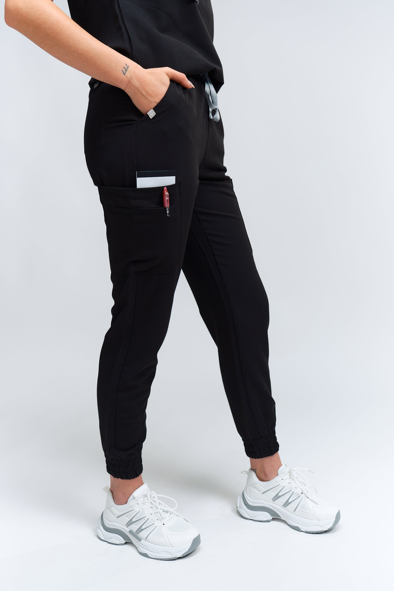 Anastasia Jogger Scrub Pants - Black