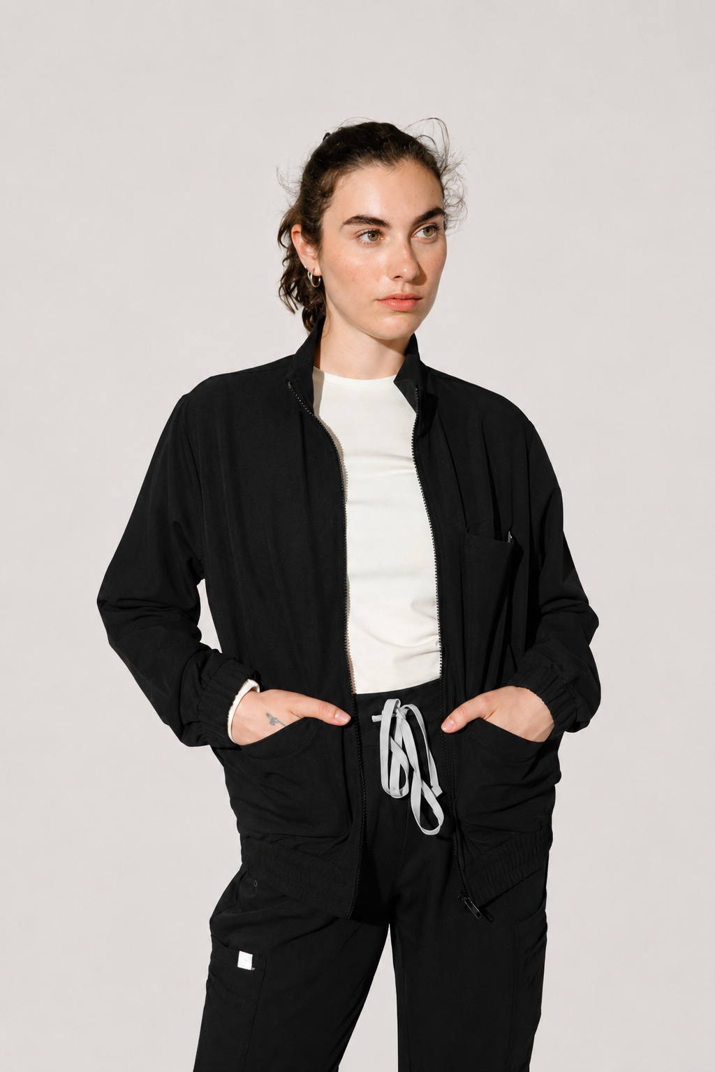 Thalia 2.0 Scrub Jacket - Black
