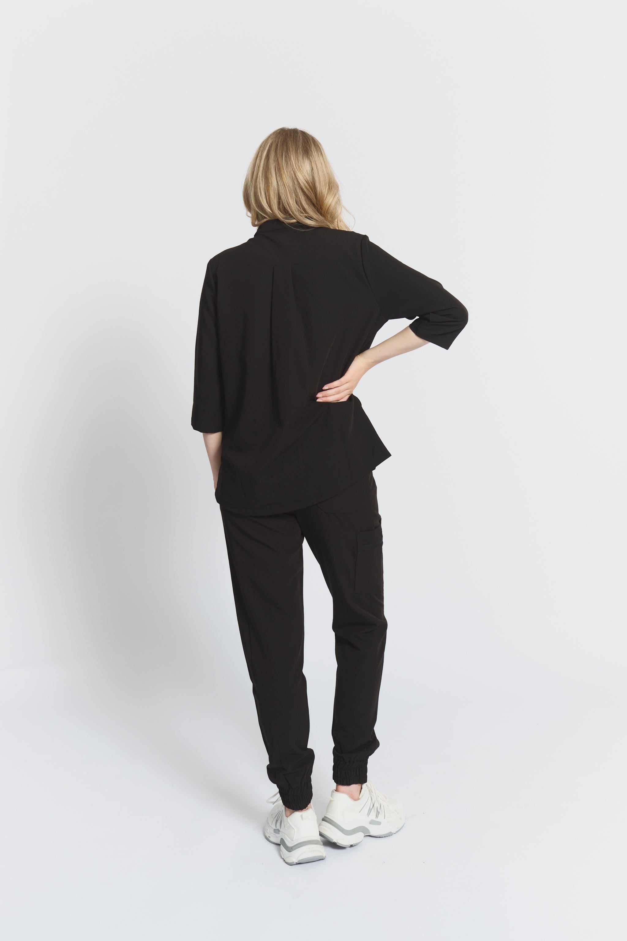 Blouse médicale Cecilia, manches mi-longues - Noir
