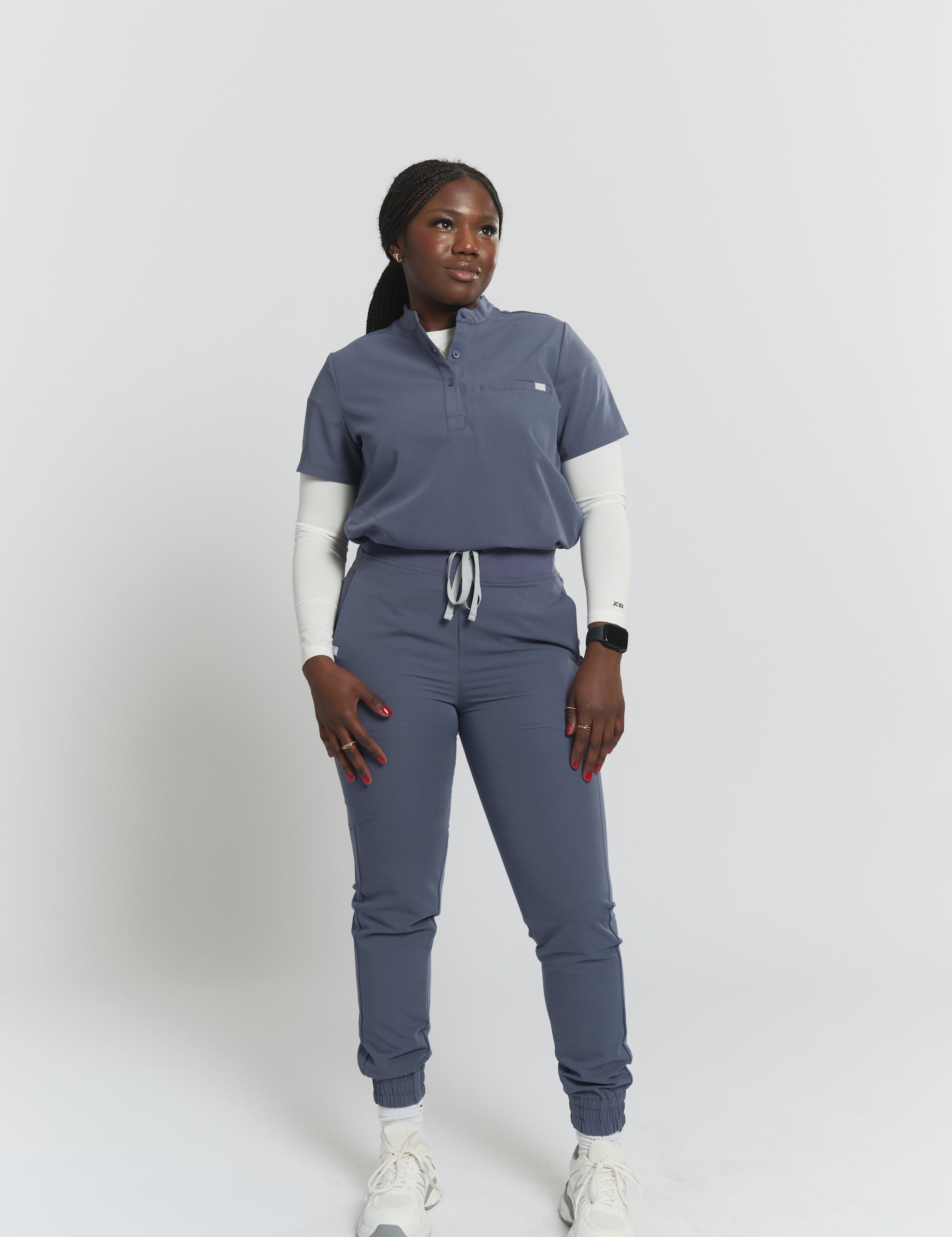 joiia-elodia-jogger-scrub-pants-stormy-grey-female-canada-1.jpg