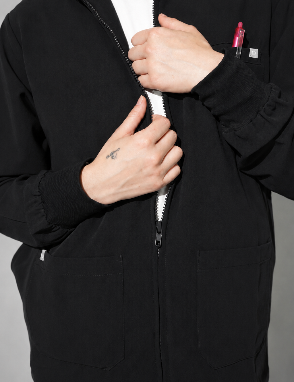joiia-katherine-black-jackets-female-canada_6.png