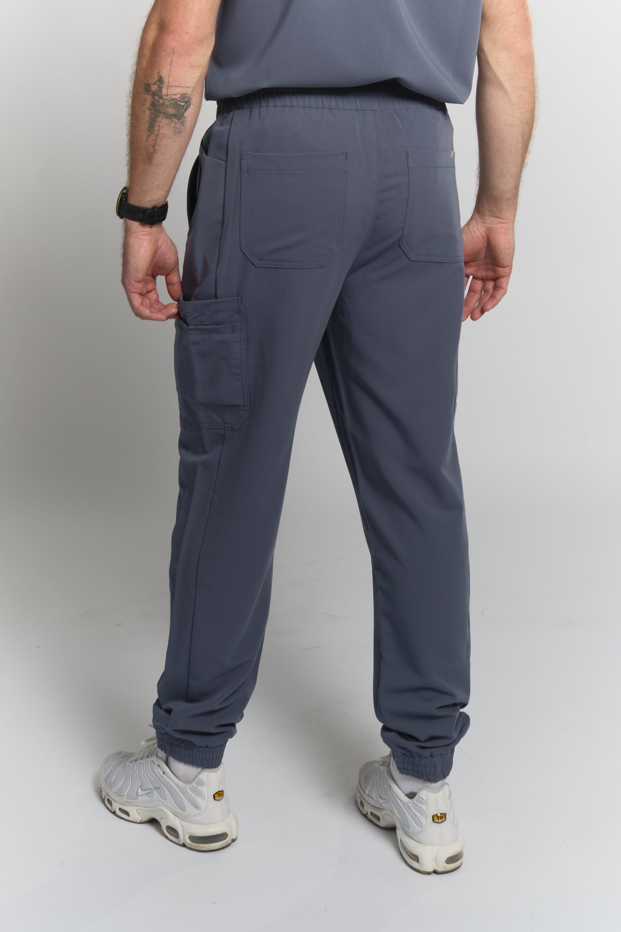 Pantalon de gommage Kian Jogger – Gris orageux
