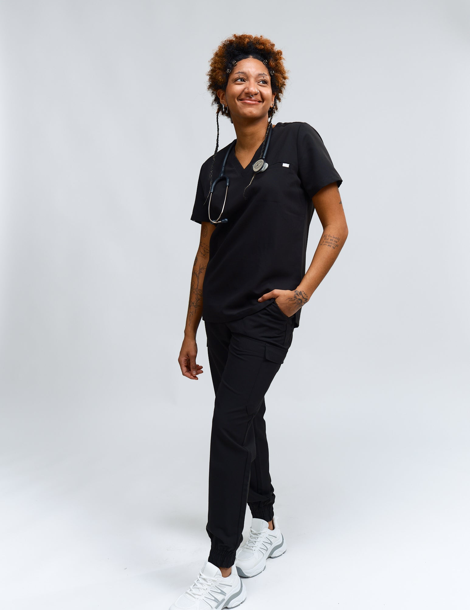 joiia-lydia-jogger-scrub-pants-black-female-canada-1.jpg