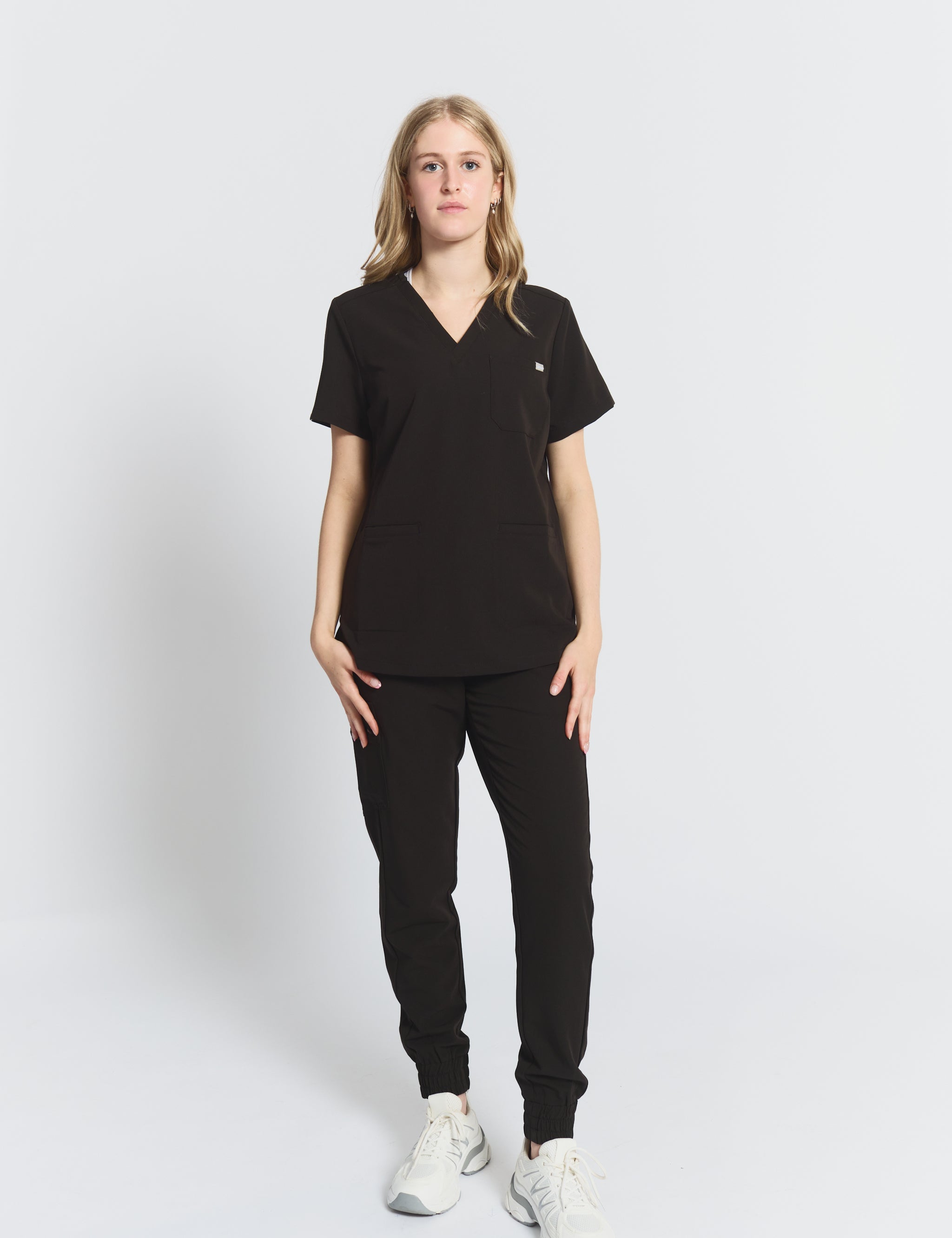 joiia-victoria-scrub-top-black-female-canada-1.jpg